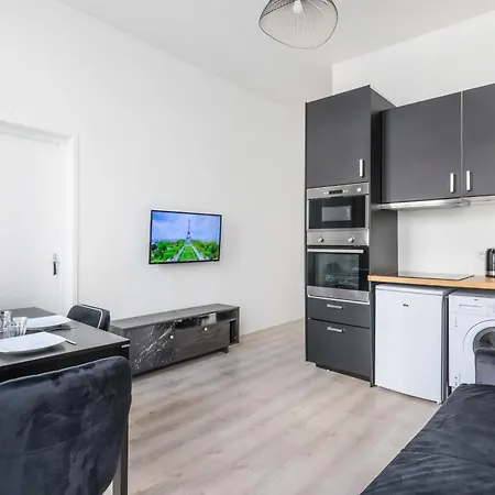 Apartment Elegant Apartment - 1Br 4P - Parc De Belleville Paris